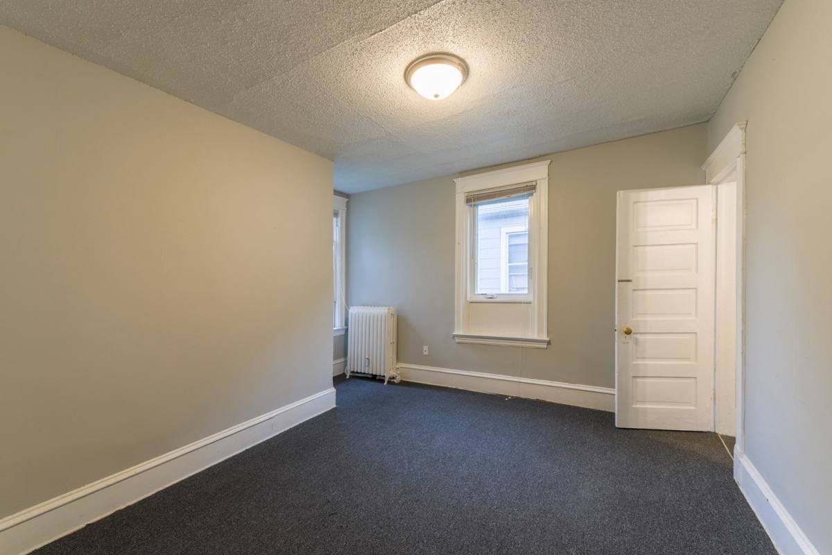 Apartment for rent at 2208-2210 Glenwood Ave, Minneapolis, MN 55405