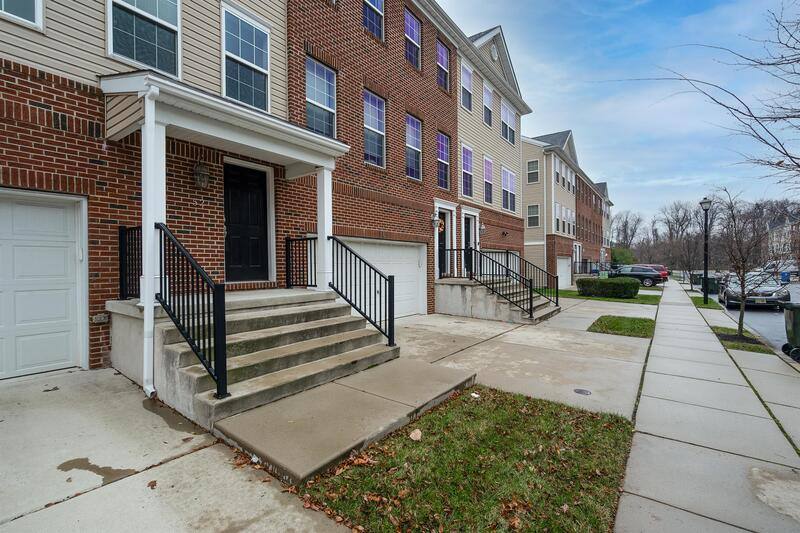 Condo for rent at 52 Creekside Way, Burlington, NJ 08016