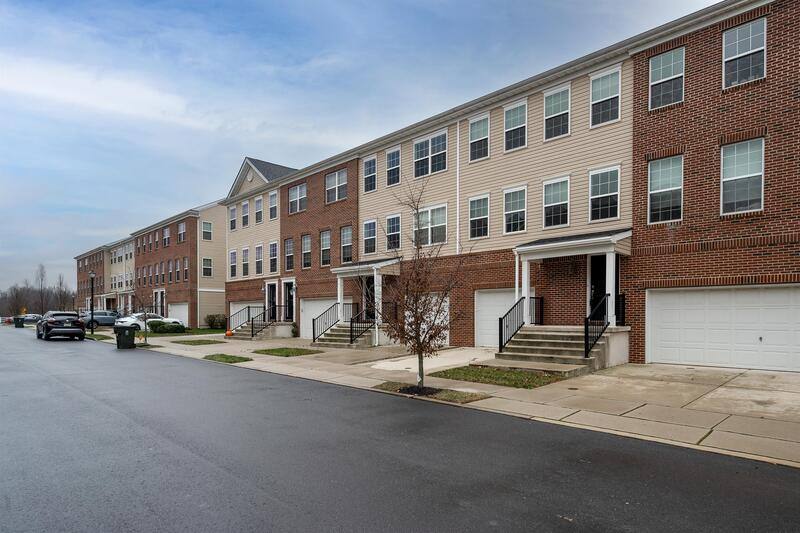 Condo for rent at 52 Creekside Way, Burlington, NJ 08016