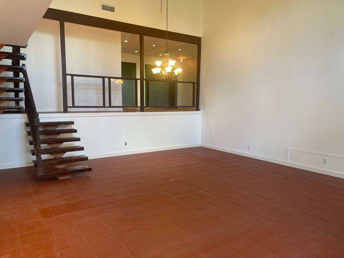 House for rent at 5729 Lake Lindero Dr, Agoura Hills, CA 91301