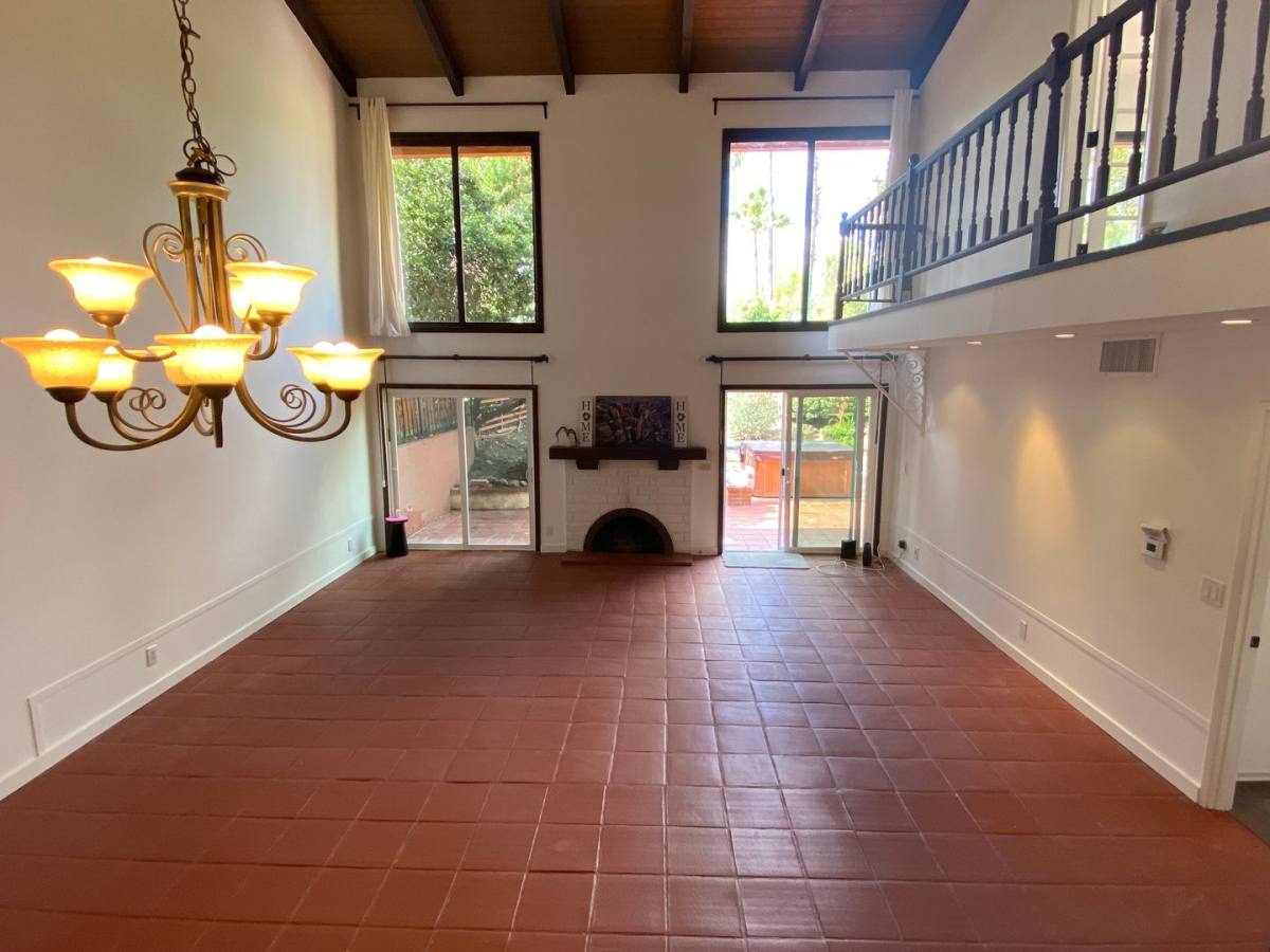 House for rent at 5729 Lake Lindero Dr, Agoura Hills, CA 91301