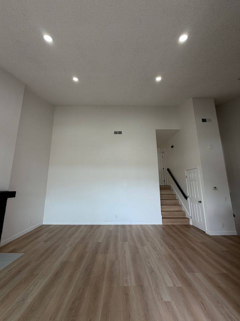 Townhouse for rent at 1088 San Gabriel Blvd, Rosemead, CA 91770