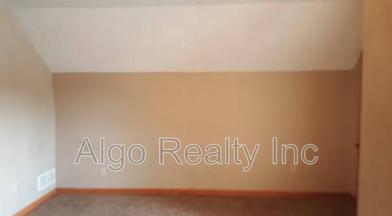 House for rent at 3119 James Ave N, Minneapolis, MN 55411