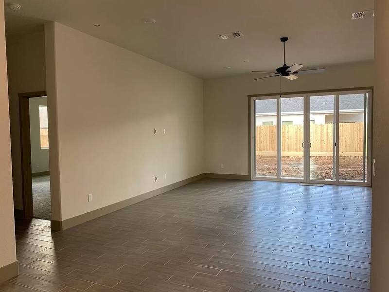 House for rent at 2467 Valverde Dr, Merced, CA 95348