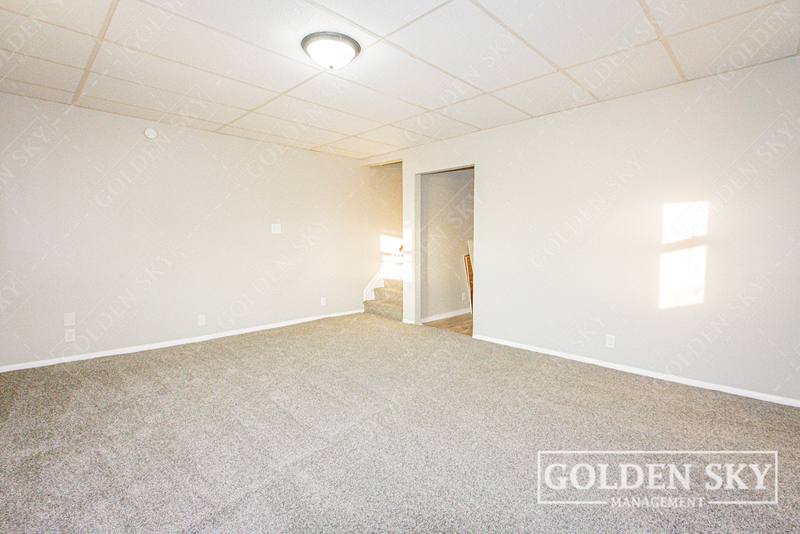 Apartment for rent at 813 W Memorial Dr, Muncie, IN 47302