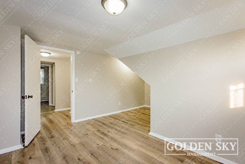 Apartment for rent at 813 W Memorial Dr, Muncie, IN 47302