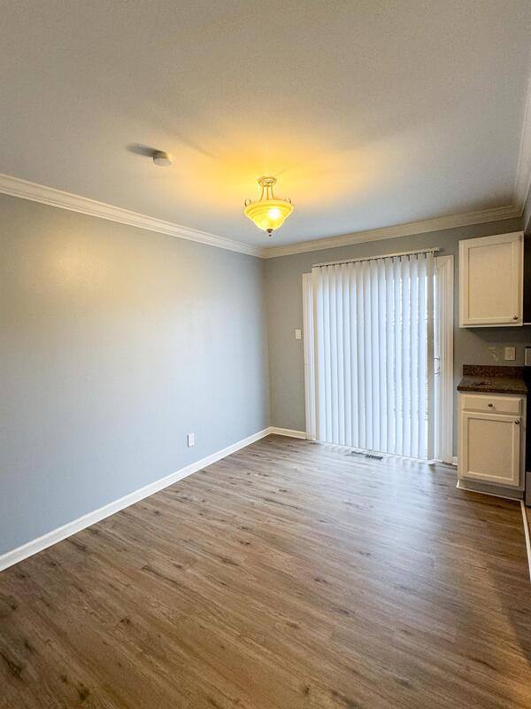 Apartment for rent at 2705 Laclede Station Rd, Saint Louis, MO 63143