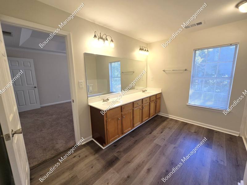 Townhouse for rent at 250 Amal Dr SW #7009, Atlanta, GA 30315