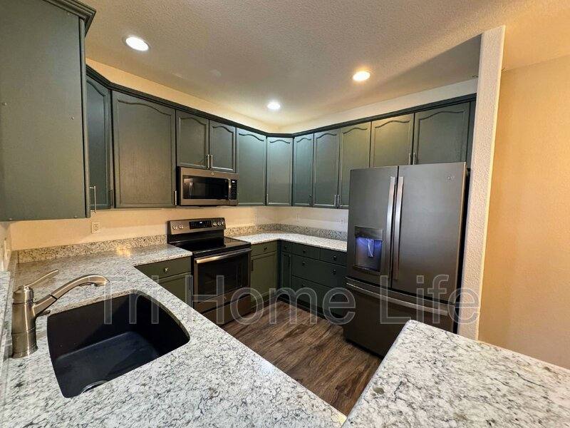 Condo for rent at 9557 W San Juan Circle #305, Littleton, CO 80128