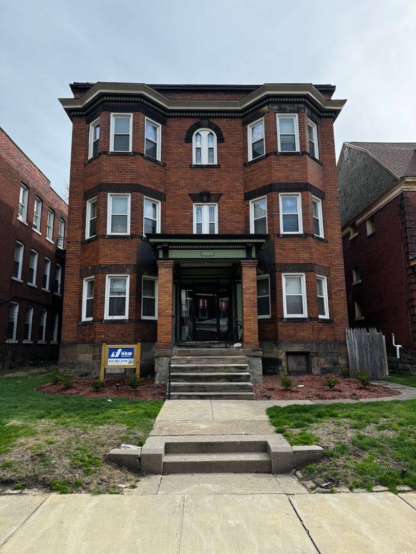 Apartment for rent at 225 S Millvale Ave, Pittsburgh, PA 15224