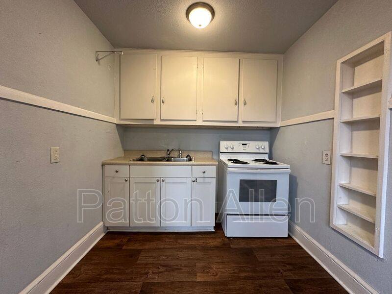 Apartment for rent at 60 Flint St #3, Asheville, NC 28801