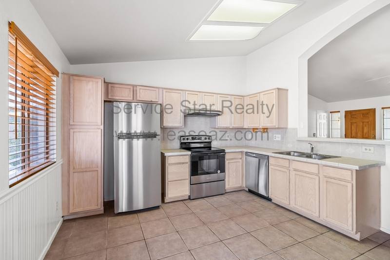 House for rent at 8656 E Crescent Ave, Mesa, AZ 85208