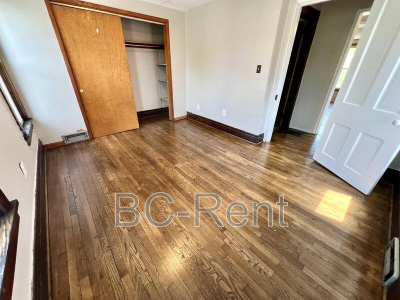House for rent at 1826 5th Ave, Beaver Falls, PA 15010