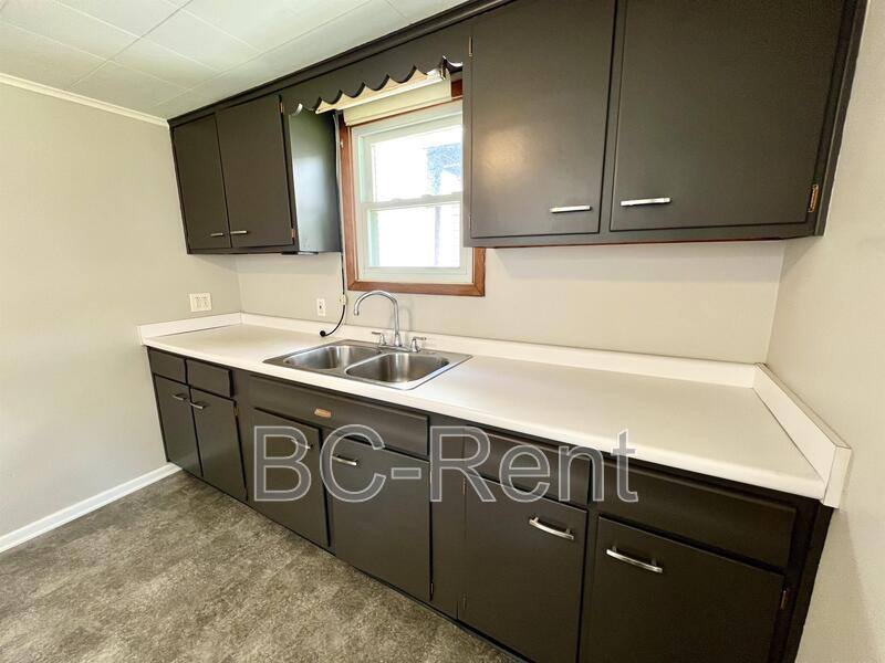 House for rent at 1826 5th Ave, Beaver Falls, PA 15010