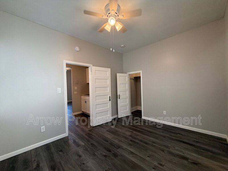 Apartment for rent at 1400 Garfield- B, Lincoln, NE 68502