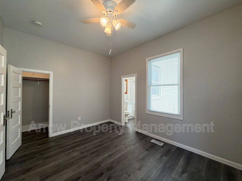 Apartment for rent at 1400 Garfield- B, Lincoln, NE 68502