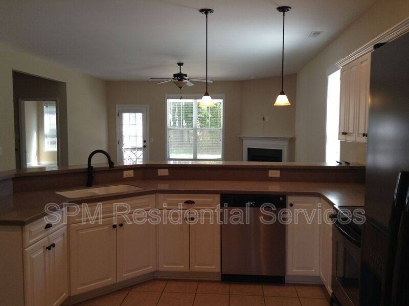 House for rent at 107 Roughleaf Trail, Hampstead, NC 28443