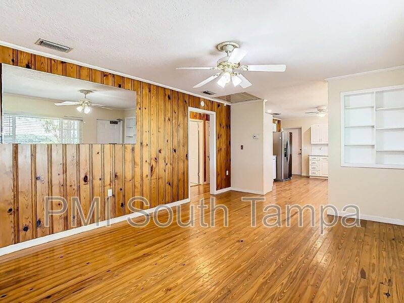 House for rent at 9960 US-Highway 98, Dade City, FL 33525