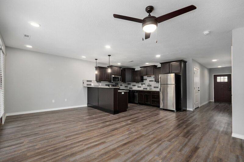 Townhouse for rent at 1314 S Lexington Ave #B, Springfield, MO 65807