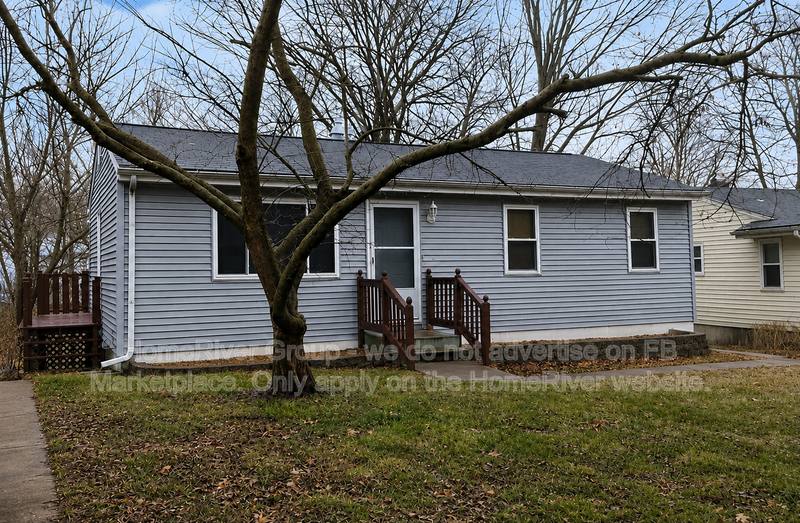 House for rent at 8030 NE 50th St, Kansas City, MO 64119
