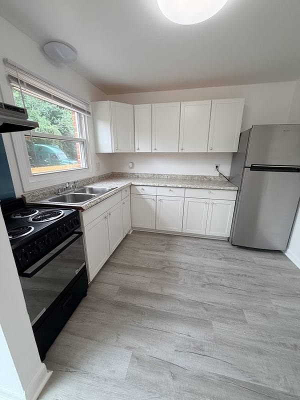 Townhouse for rent at 2669 Wayside Dr, Richmond, VA 23235