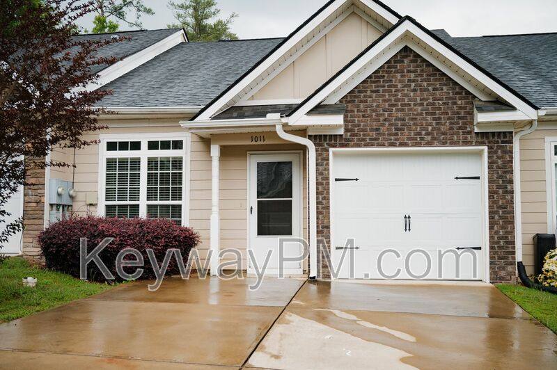 Townhouse for rent at 1011 Coveside Trail, Grovetown, GA 30813