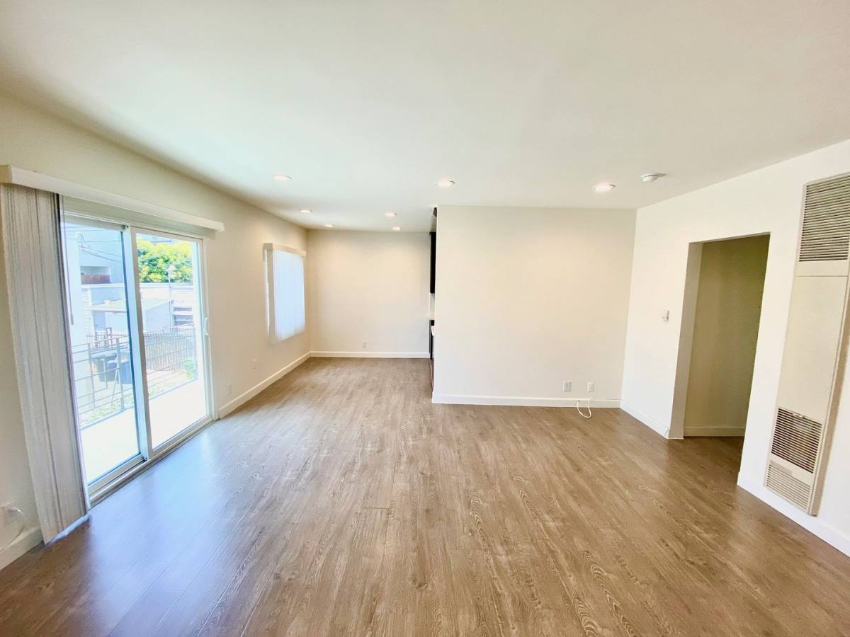 Apartment for rent at 1447 Harvard St, Santa Monica, CA 90404