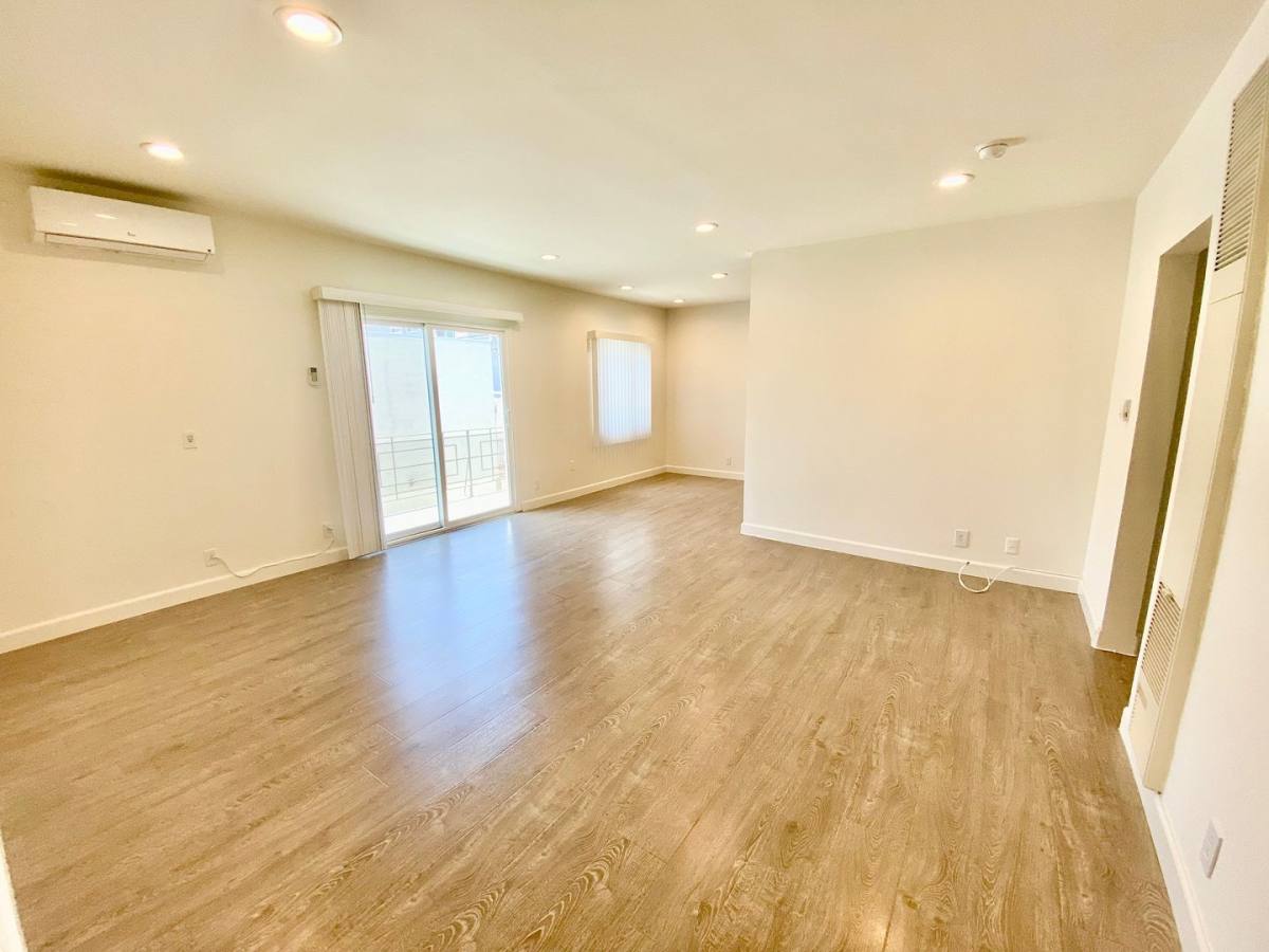 Apartment for rent at 1447 Harvard St, Santa Monica, CA 90404