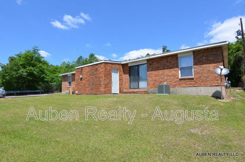House for rent at 2311 Walden Dr #E1, Augusta, GA 30904