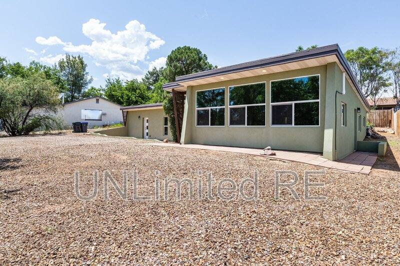 House for rent at 3948 E Del Rio Dr, Cottonwood, AZ 86326