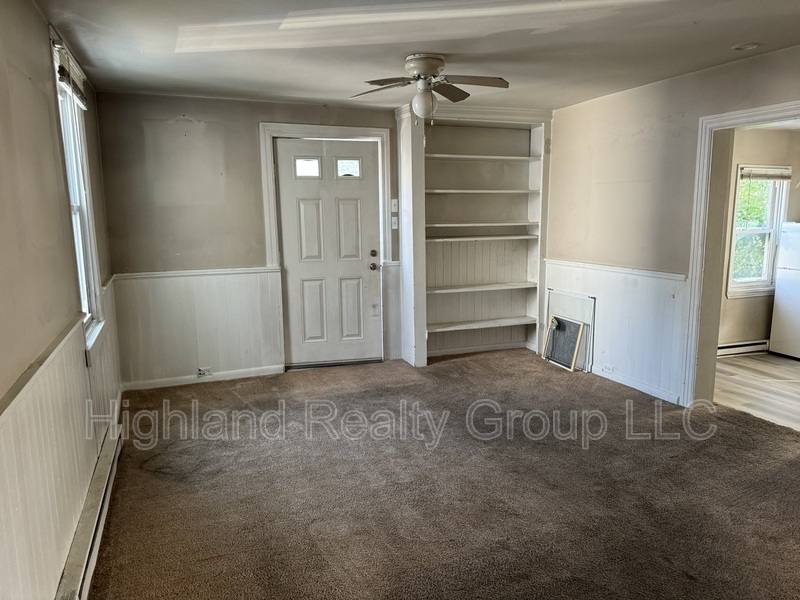 Apartment for rent at 352 S 3rd St #1, Columbia, PA 17512
