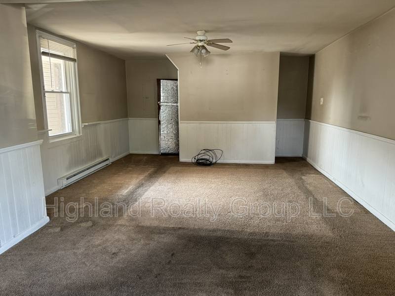 Apartment for rent at 352 S 3rd St #1, Columbia, PA 17512