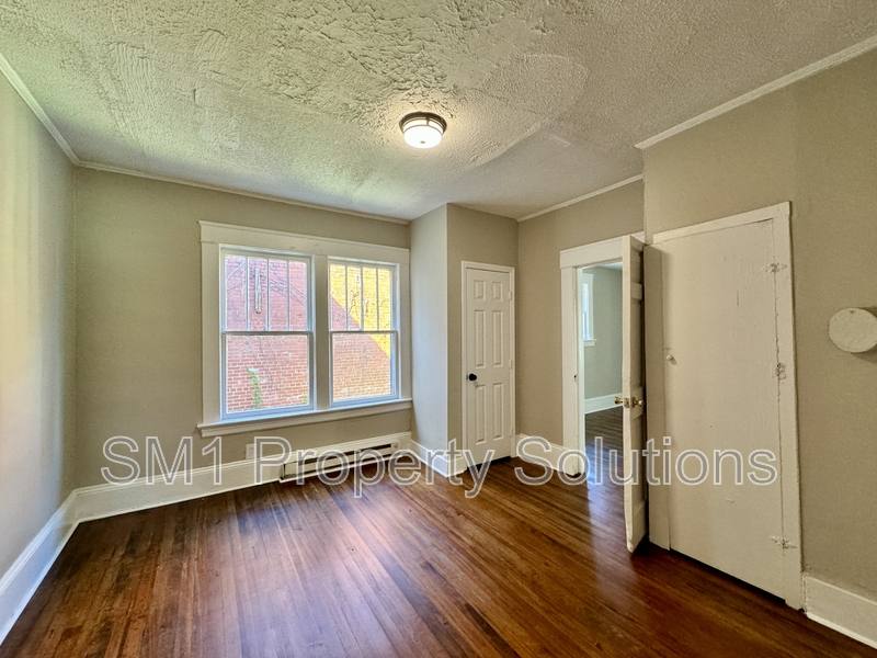Apartment for rent at 702 Silver Ave #A, Greensboro, NC 27403