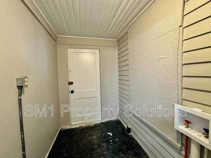 Apartment for rent at 702 Silver Ave #A, Greensboro, NC 27403