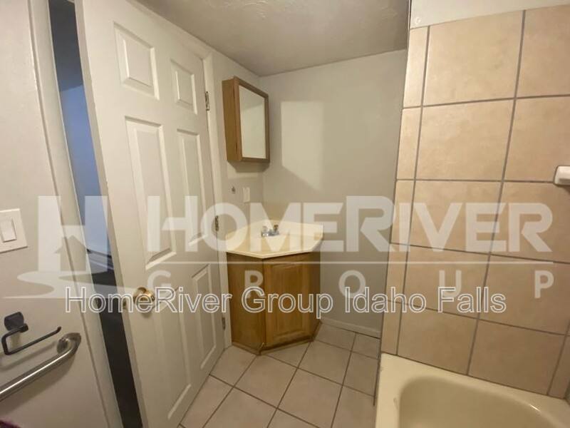 Apartment for rent at 1350 Lake Ave, Idaho Falls, ID 83402