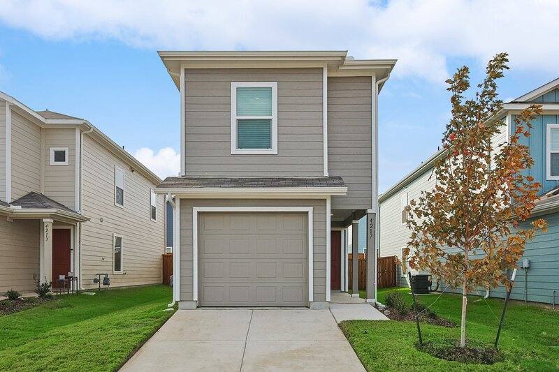 House for rent at 4217 Belmont Dr, Aubrey, TX 76227