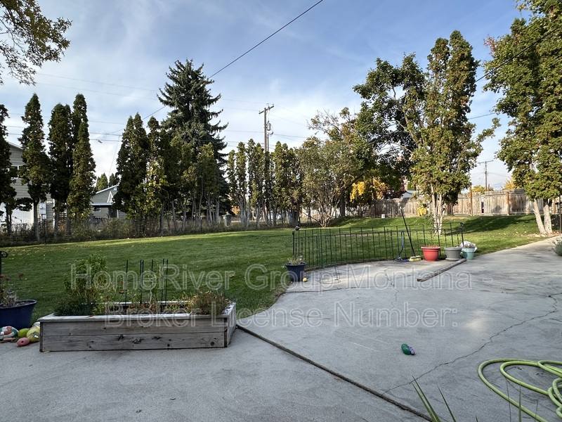 House for rent at 909 Longstaff St, Missoula, MT 59801