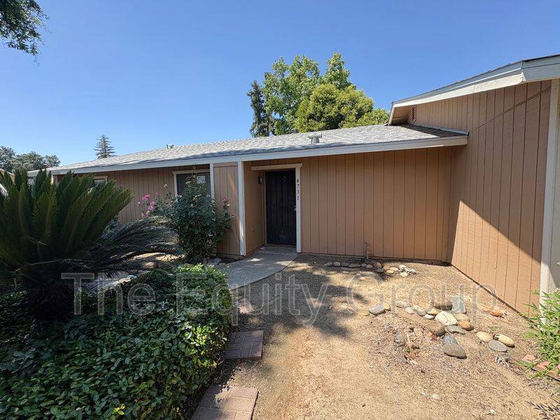 Condo for rent at 4731 W School Ave, Visalia, CA 93291