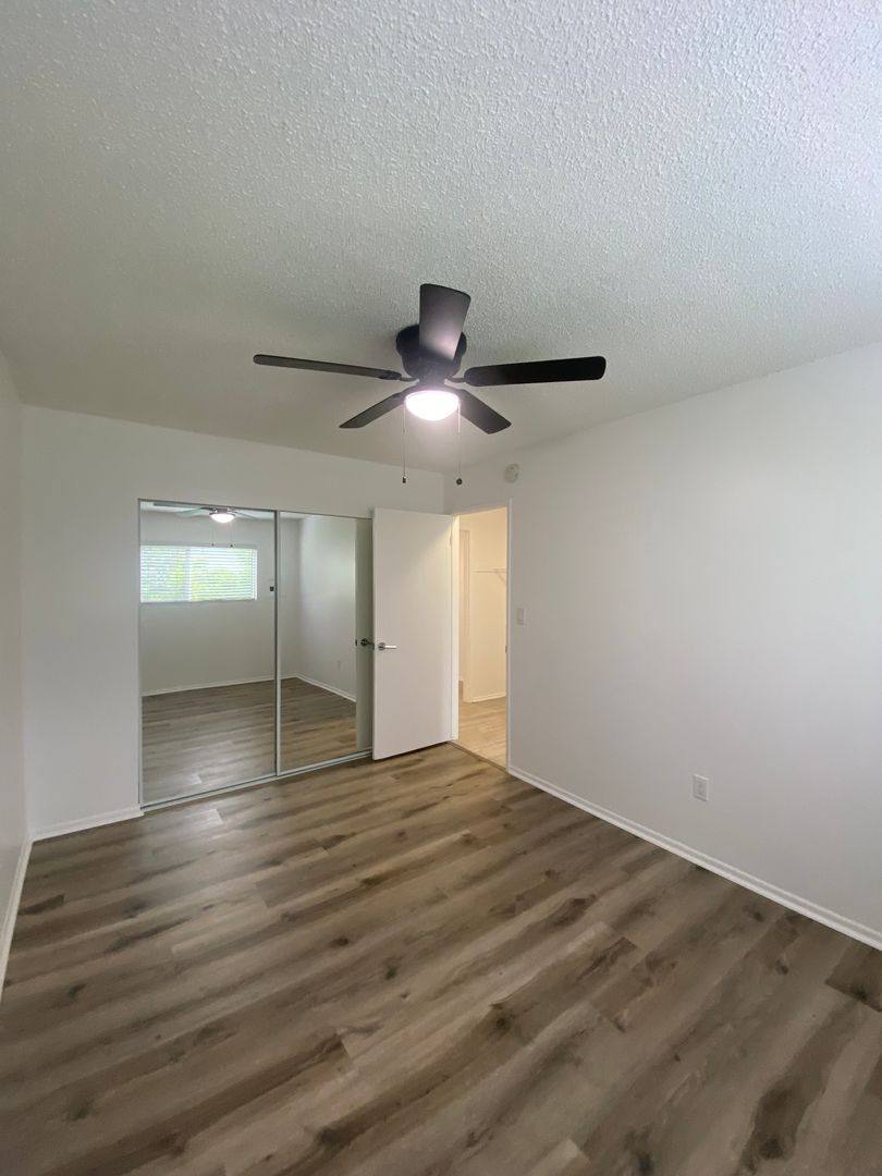 Apartment for rent at 1019-1027 Cedar Ave, Long Beach, CA 90813