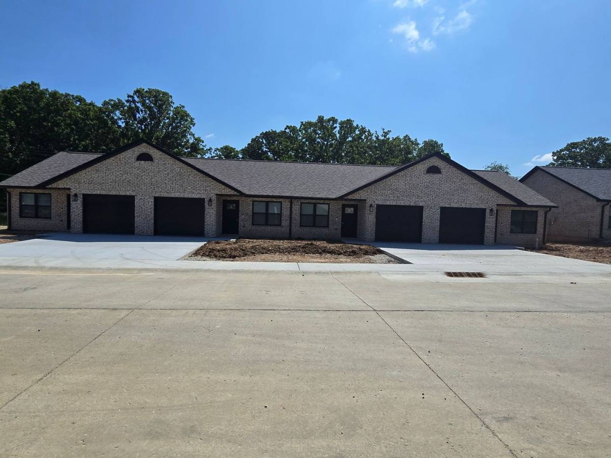 Apartment for rent at 1527 St Maria's, Rolla, MO 65401