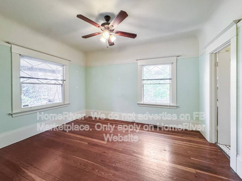 House for rent at 2800 F St, Sacramento, CA 95816