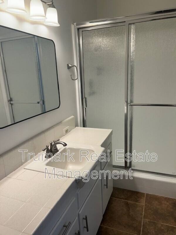 Apartment for rent at 1346 N Columbus Ave #3, Glendale, CA 91202