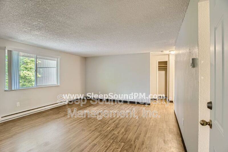 691 Molalla Ave #15, Oregon City, OR 97045