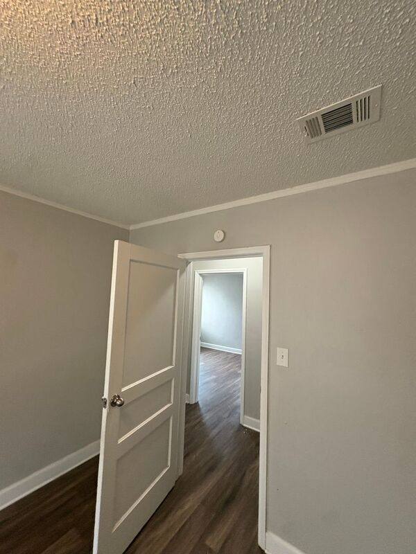 House for rent at 993 Gordon St, Memphis, TN 38122