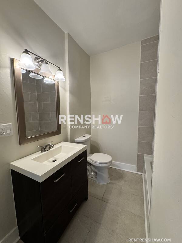 House for rent at 3298 Spottswood Ave, Memphis, TN 38111