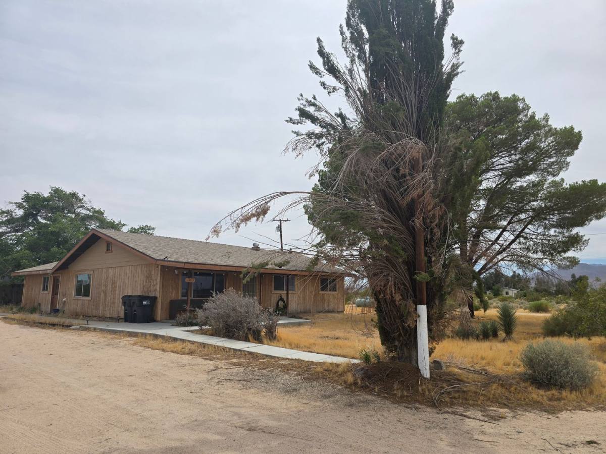 Apartment for rent at 5363 Weiman Ave, Ridgecrest, CA 93555