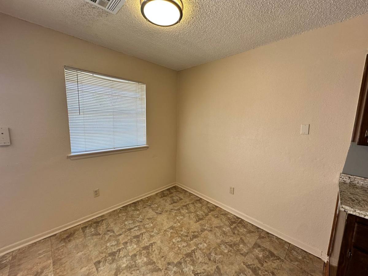House for rent at 419 Sunrise St, Norman, OK 73071