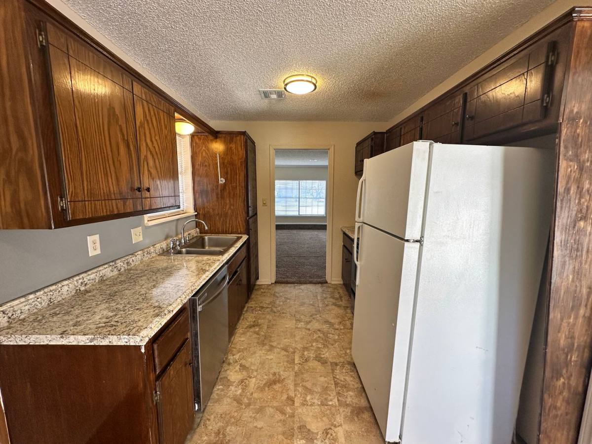 House for rent at 419 Sunrise St, Norman, OK 73071