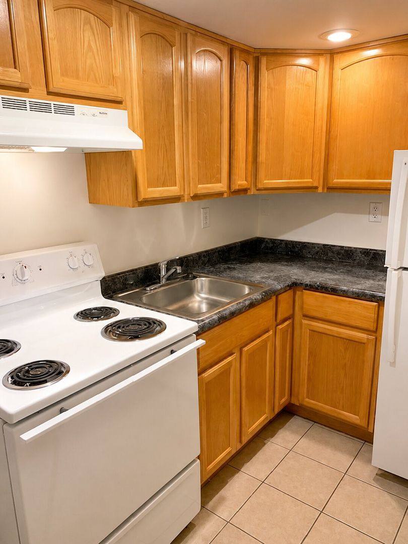 Apartment for rent at 1003 S 3rd St, Philadelphia, PA 19147