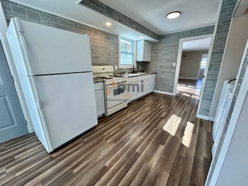 House for rent at 14725 Bryan St, Cedar Lake, IN 46303